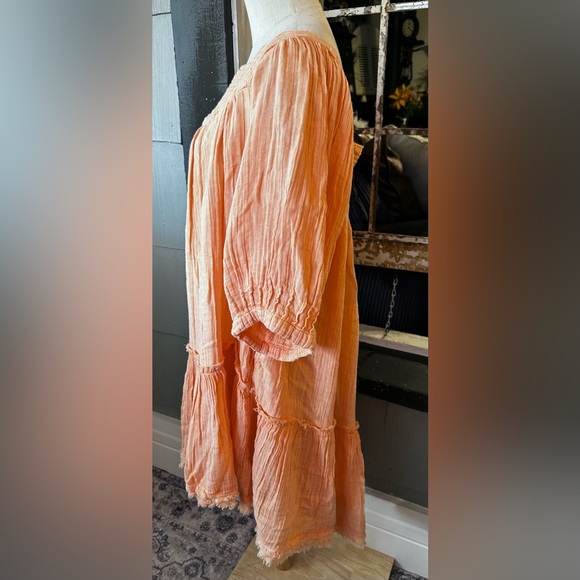 Free People Mystery Land Peach Smocked Neck Tiered Boho Tunic Dress Size M - Picture 4 of 8